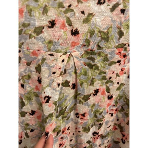 J.Jill is 100% linen floral top oversized XS - Picture 3 of 7